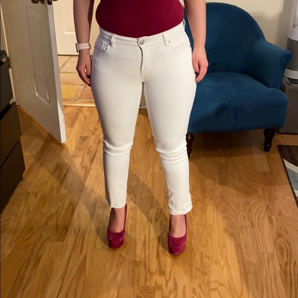 Loft modern straight jeans in white size 4 / 27 - Picture 2 of 9